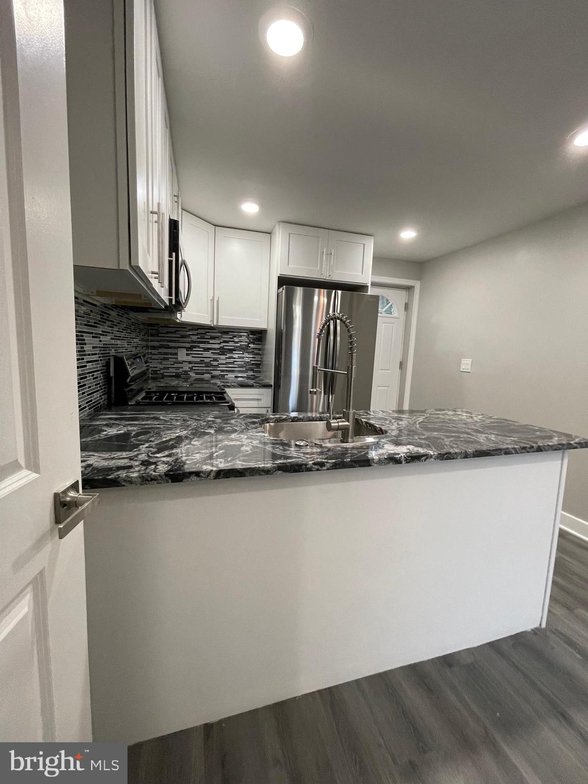 STRAWBERRY MANSION - Residential