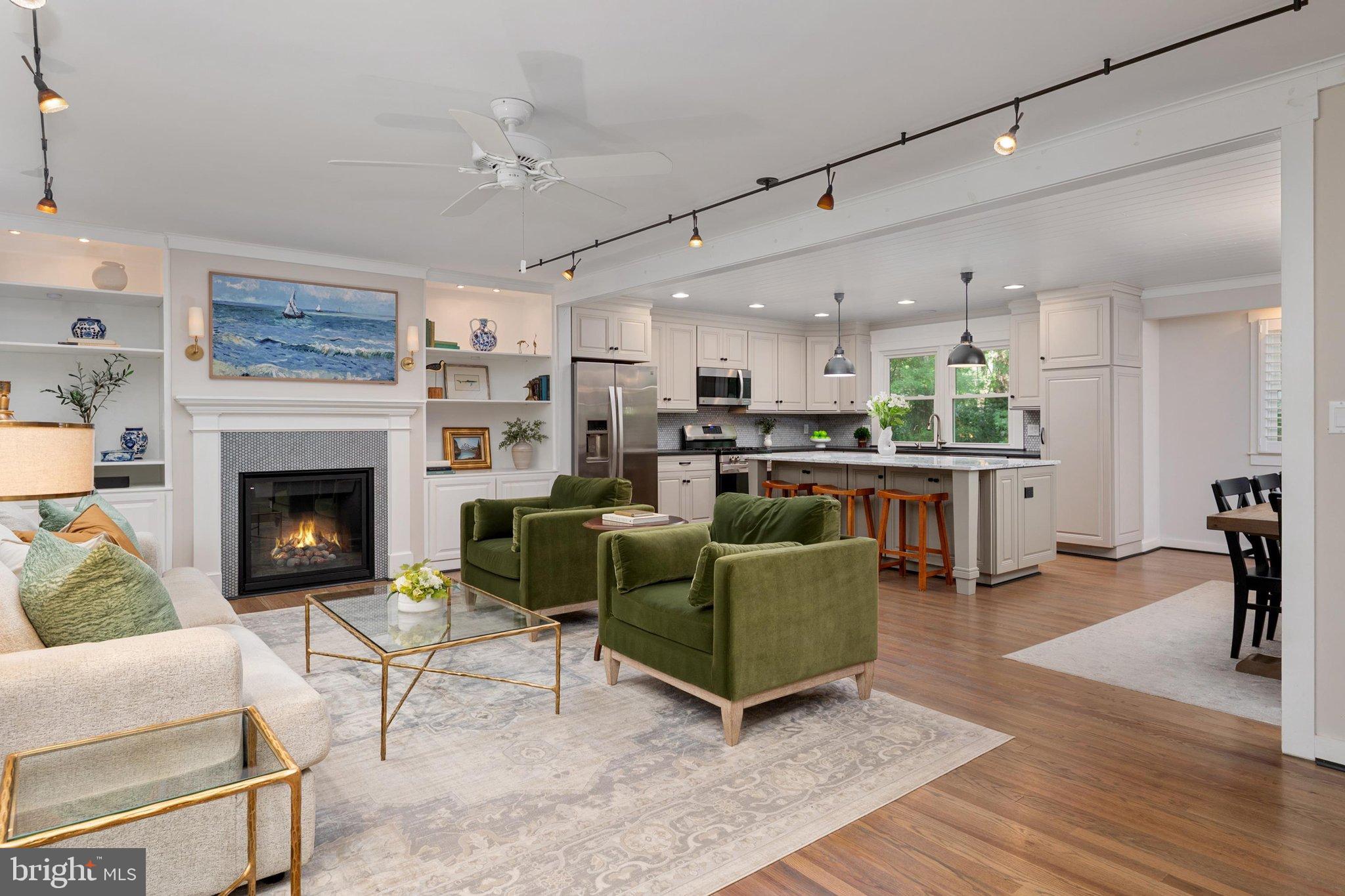 1130 MAINSAIL DRIVE