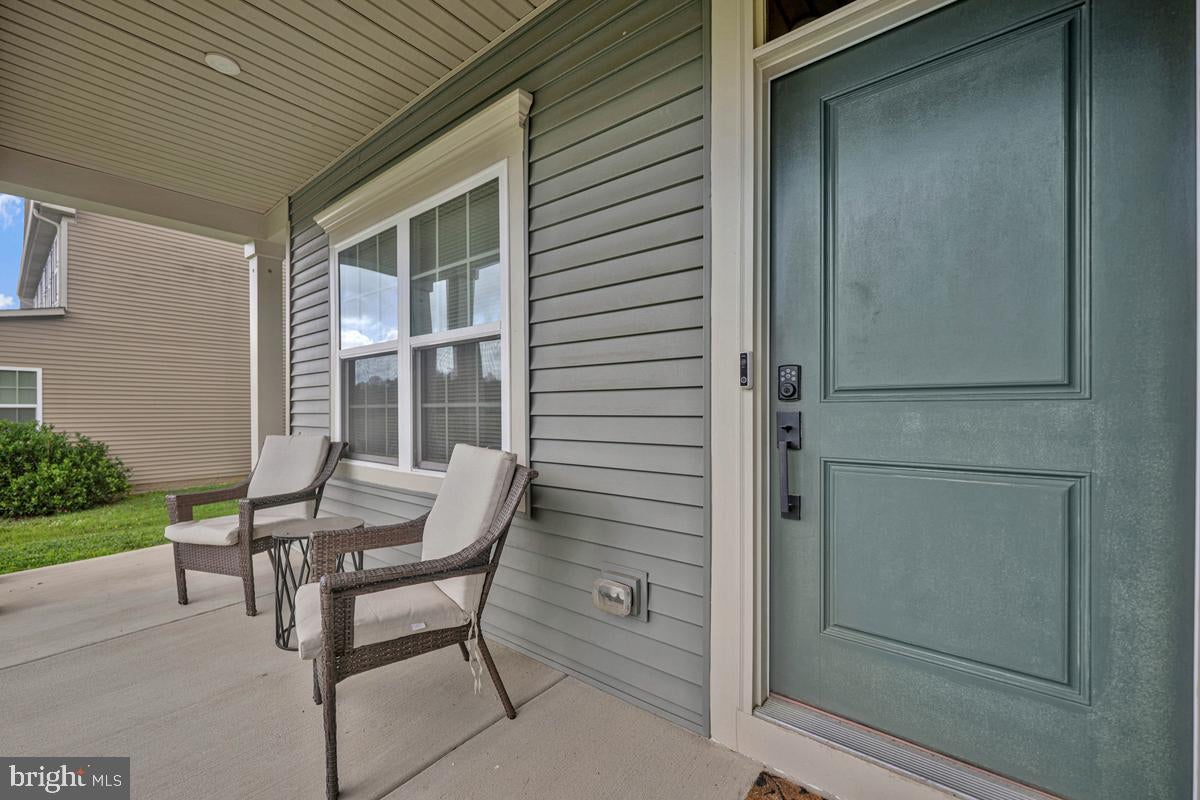 8868 BANCROFT DRIVE
