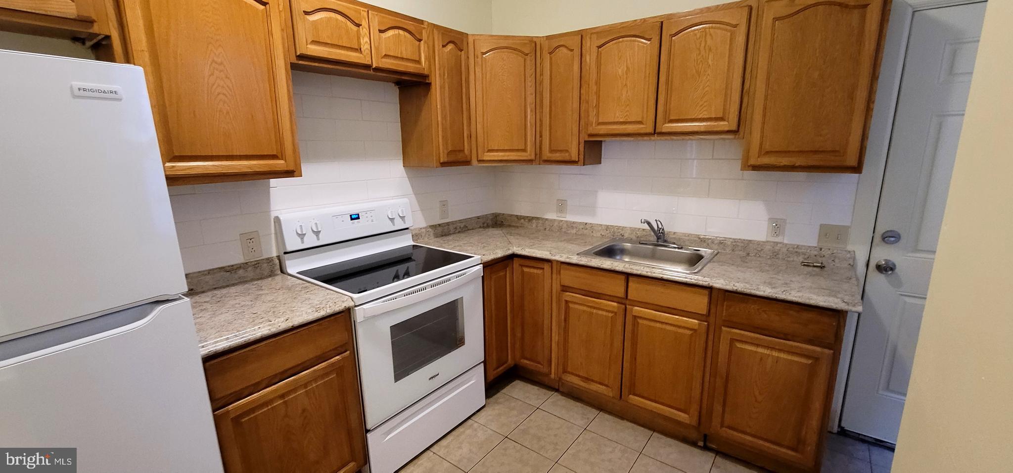 STANTON - Residential Lease