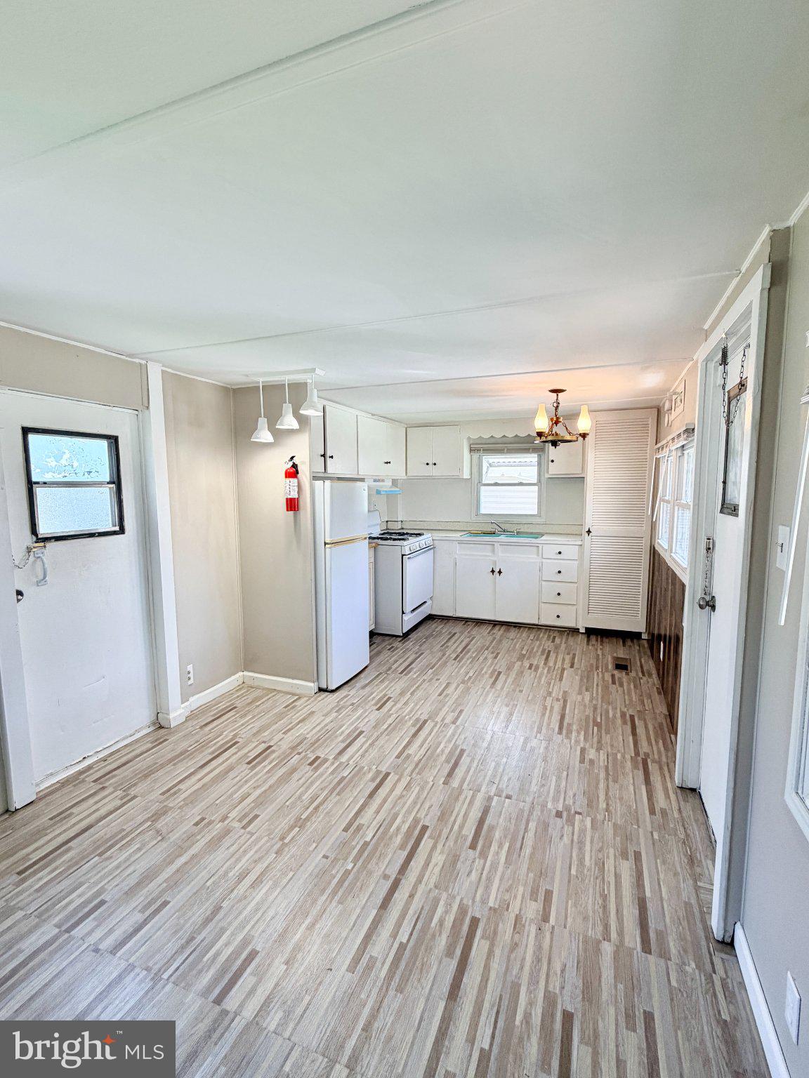 103 BRATTON DRIVE