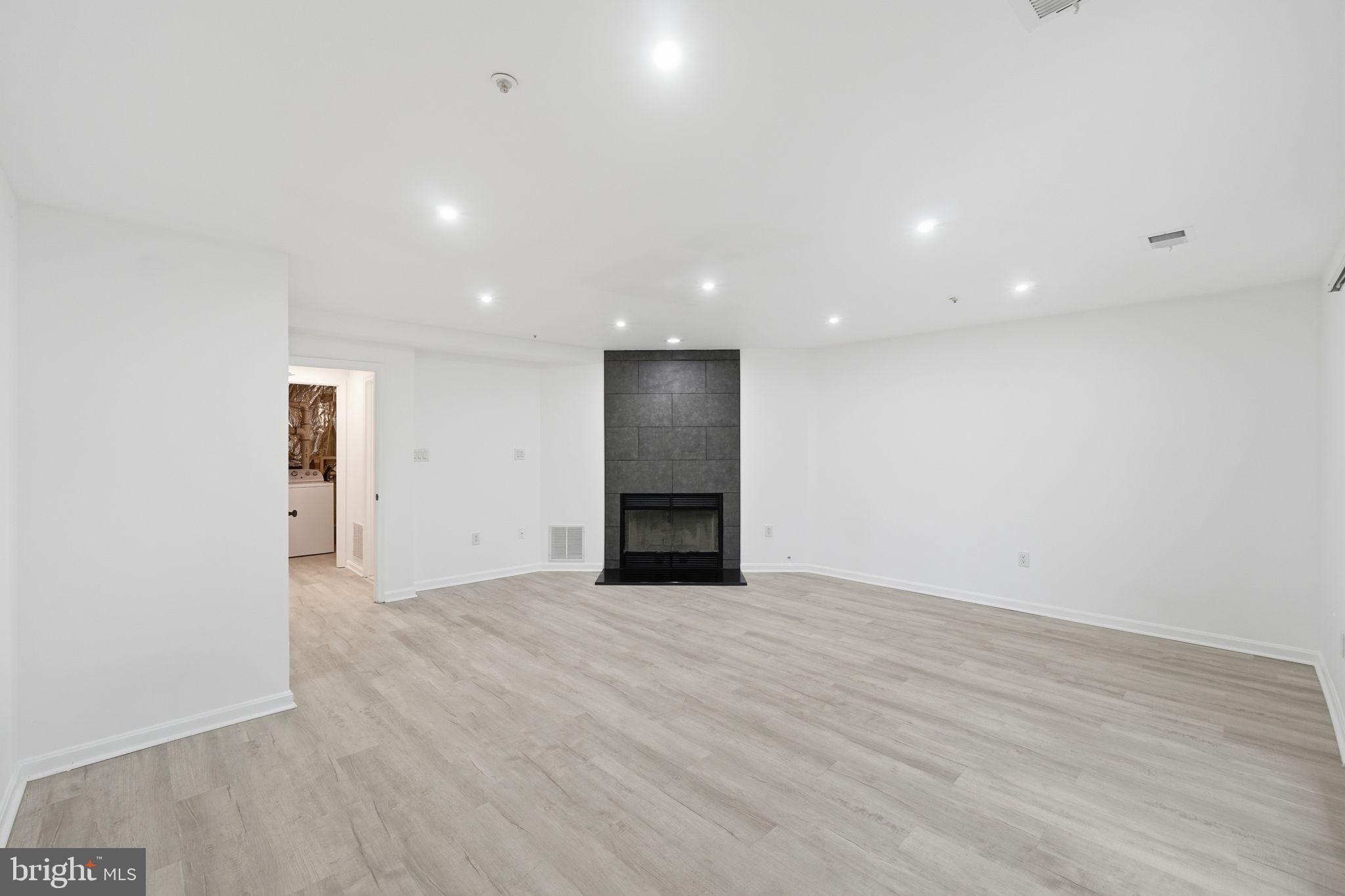 MANCHESTER FARM - Residential