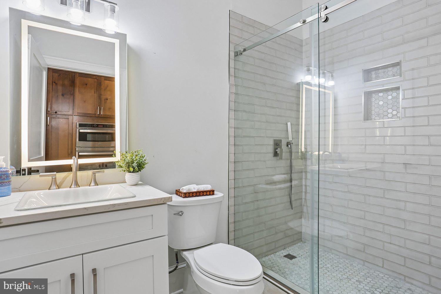 POTOMAC VILLAGE - Residential