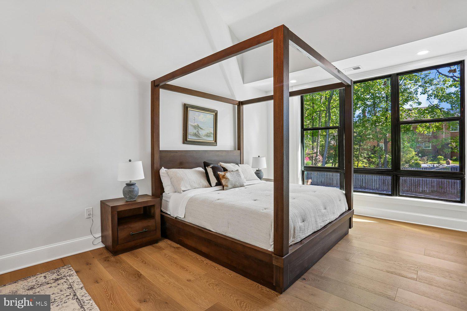 POTOMAC VILLAGE - Residential