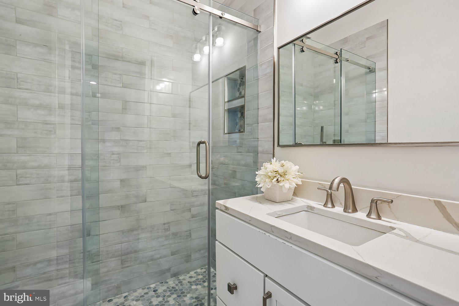 POTOMAC VILLAGE - Residential