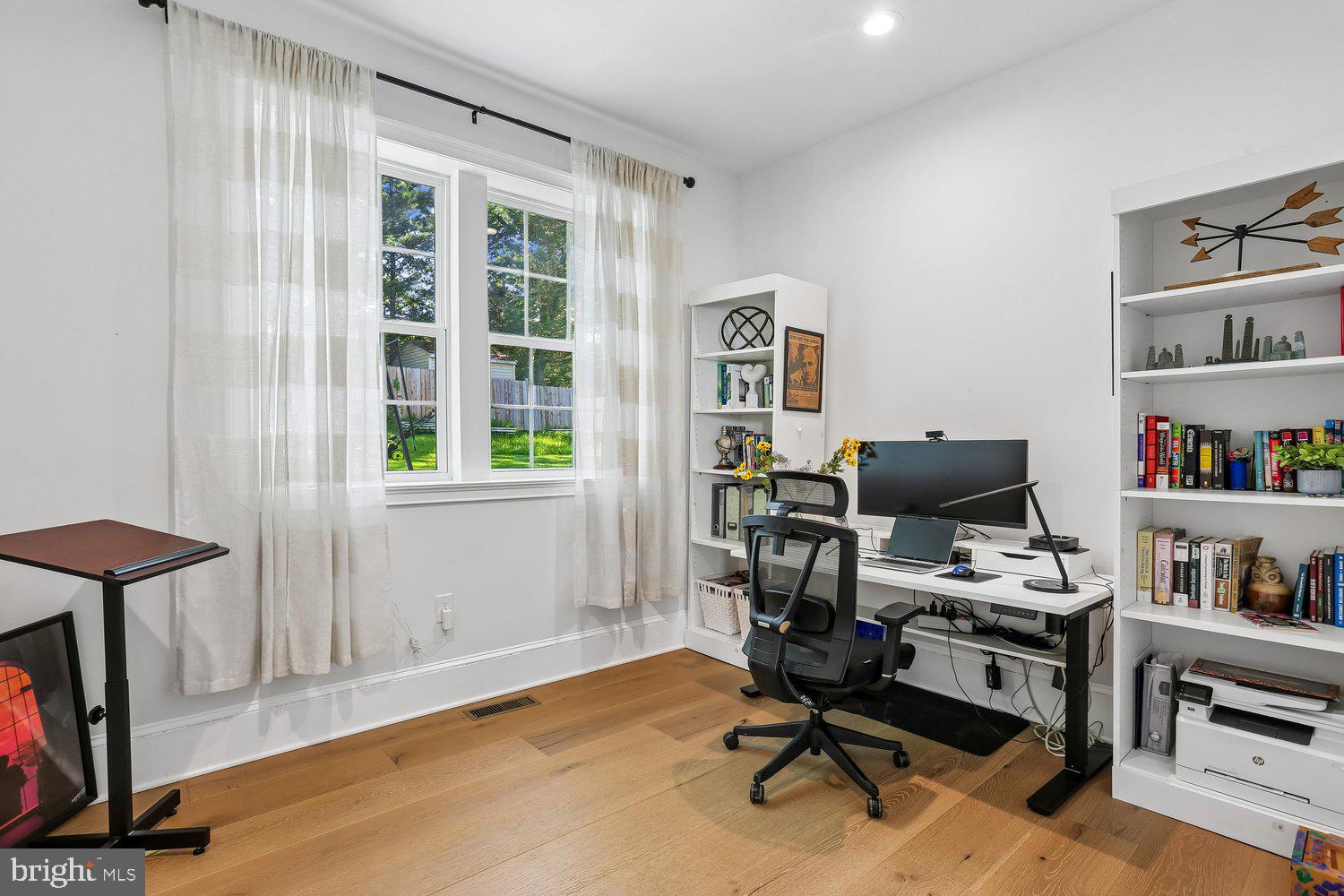 POTOMAC VILLAGE - Residential