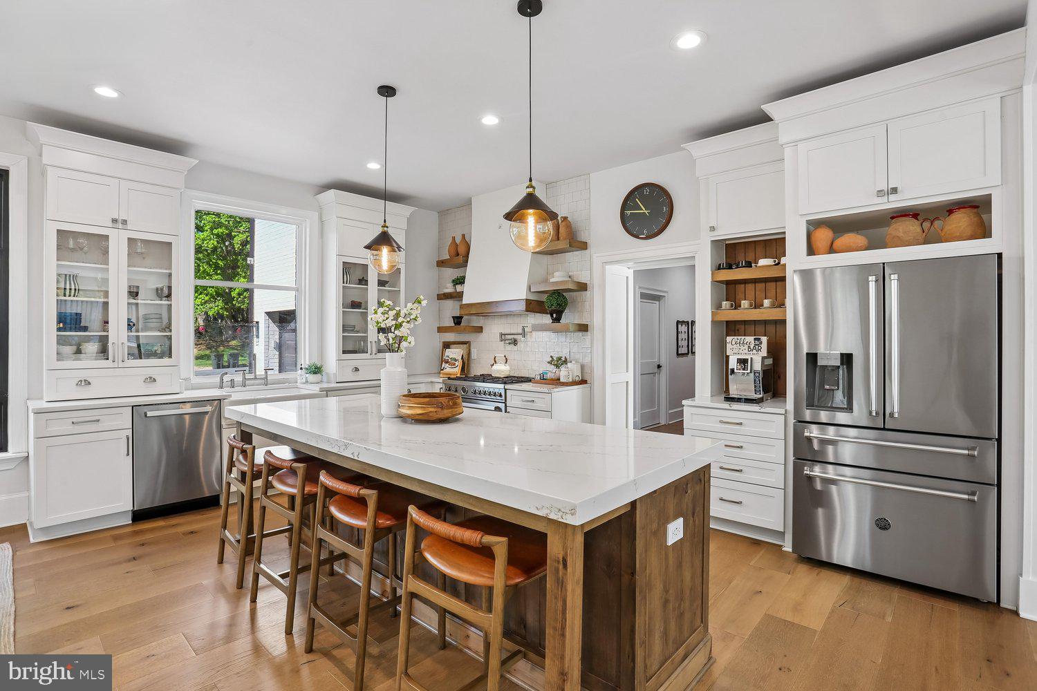 POTOMAC VILLAGE - Residential