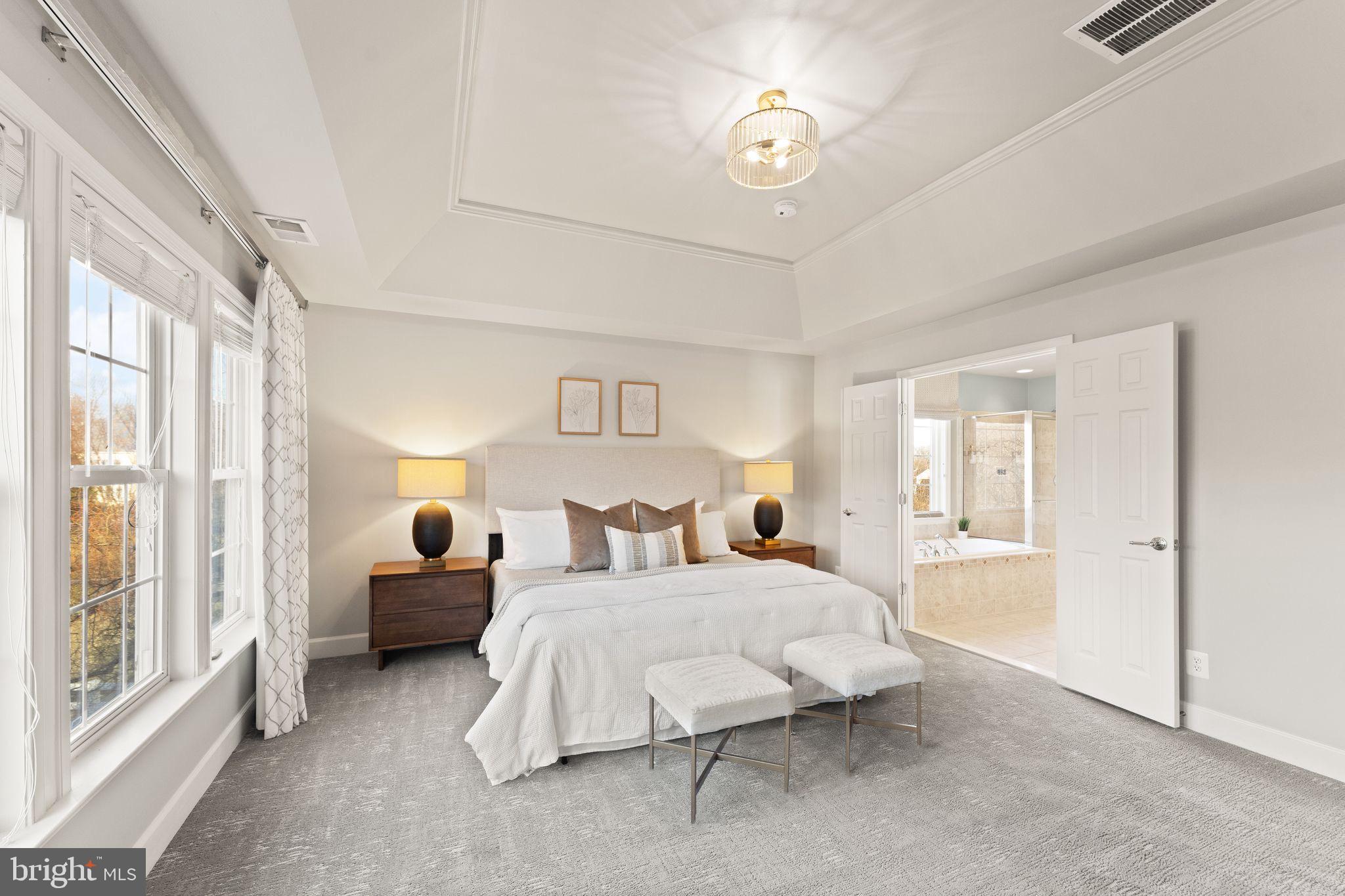 RED CEDAR - Residential