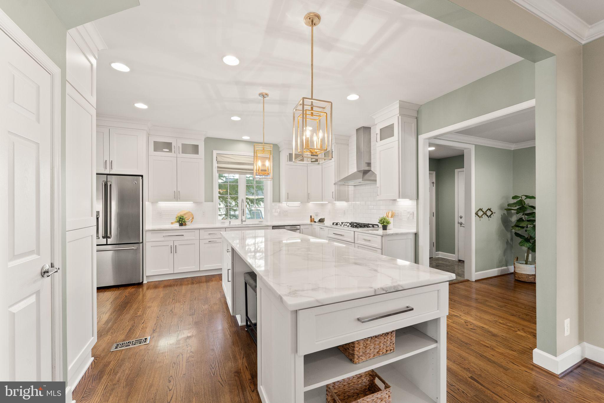 RED CEDAR - Residential