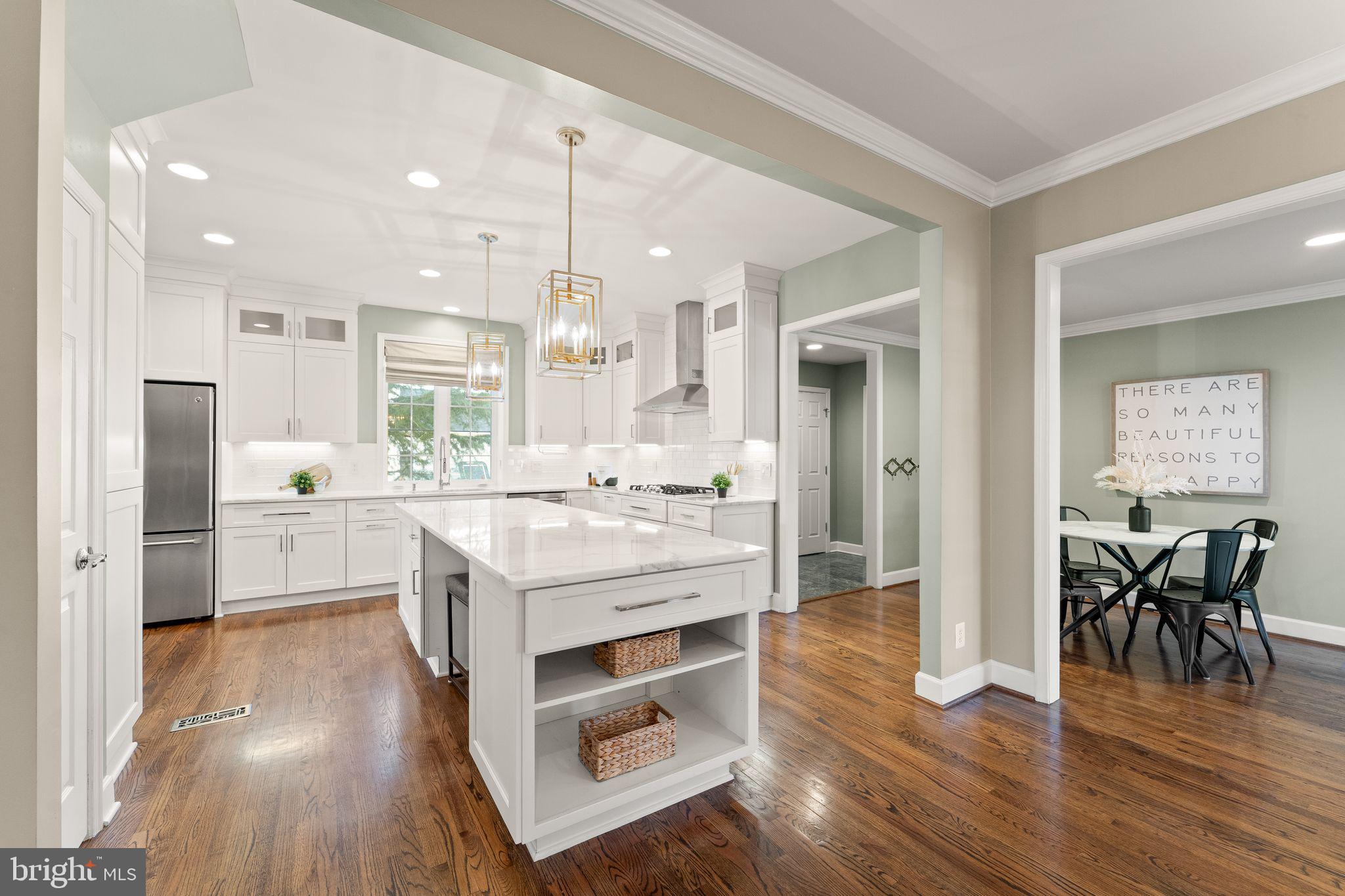 RED CEDAR - Residential