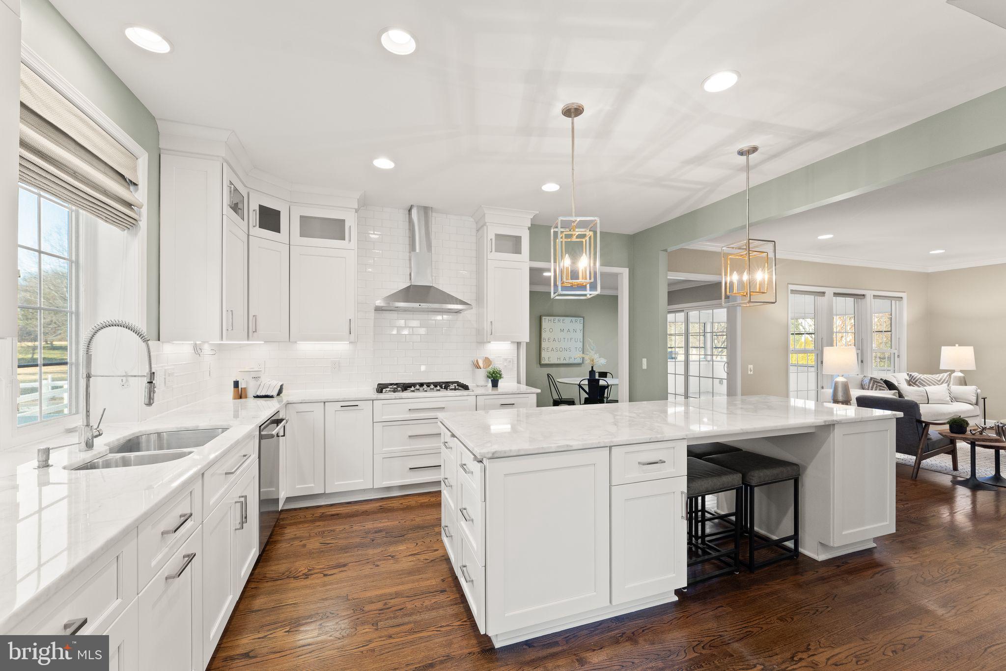 RED CEDAR - Residential