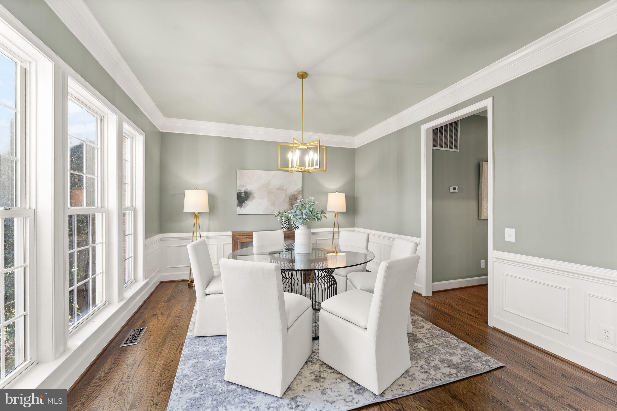 RED CEDAR - Residential