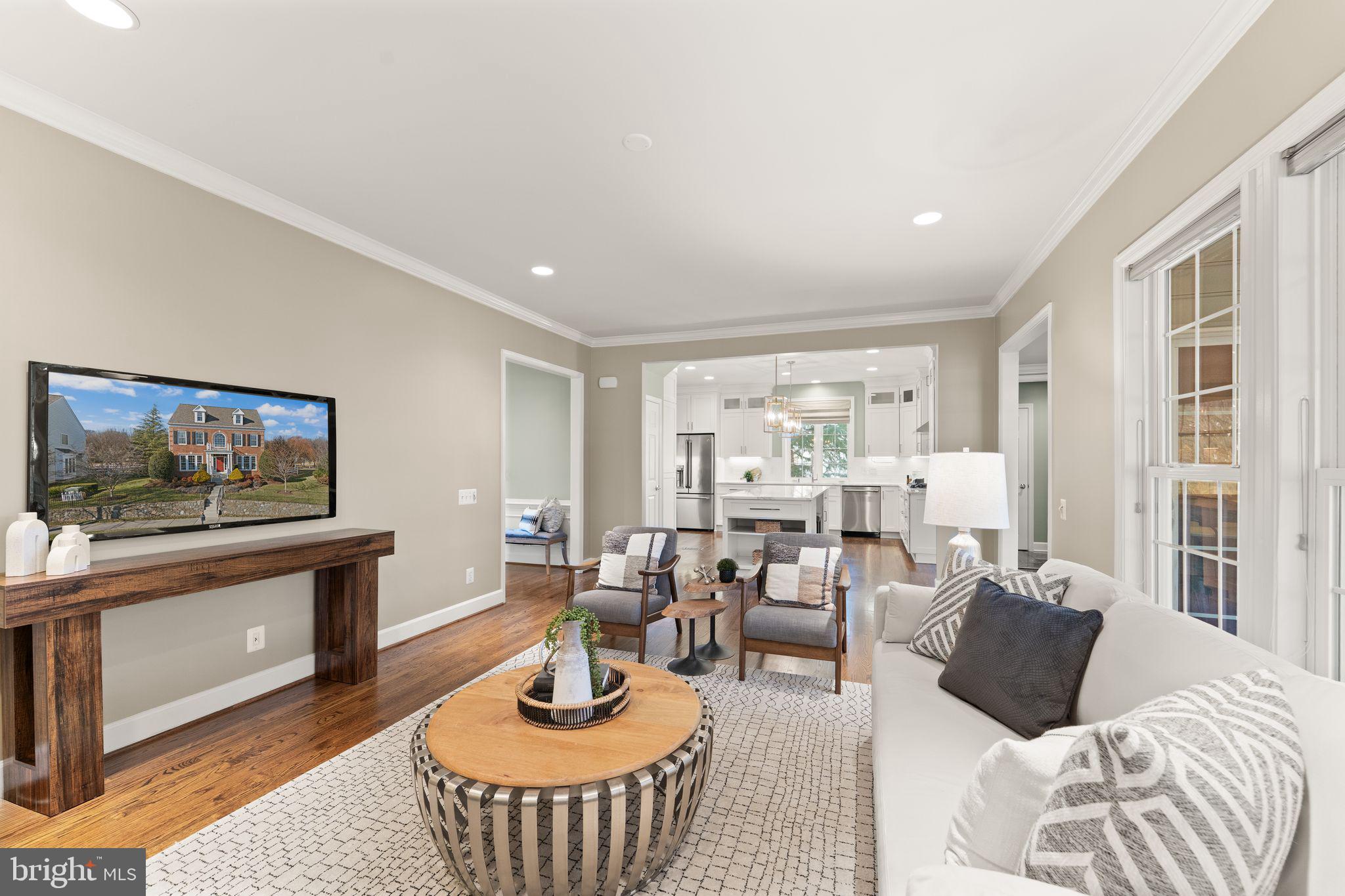 RED CEDAR - Residential