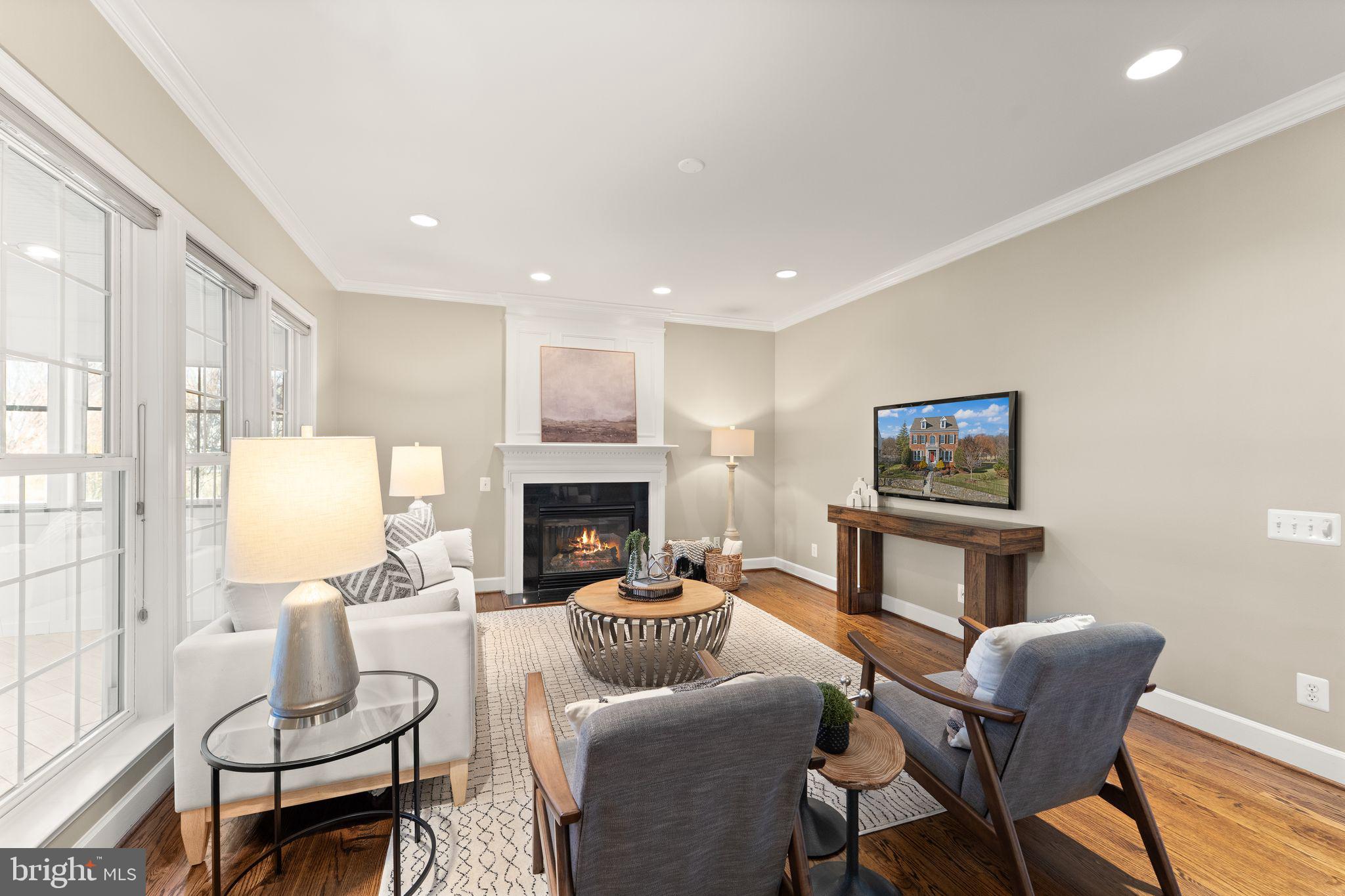 RED CEDAR - Residential