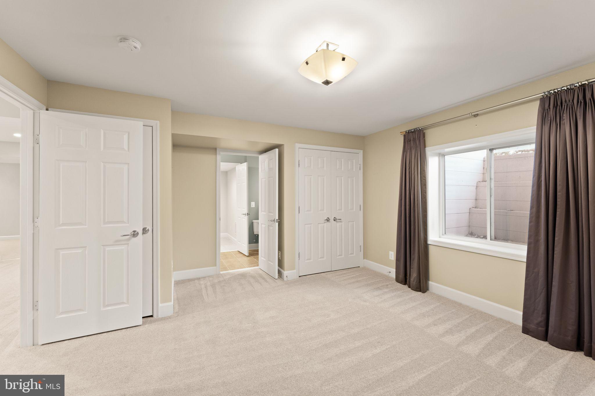 RED CEDAR - Residential