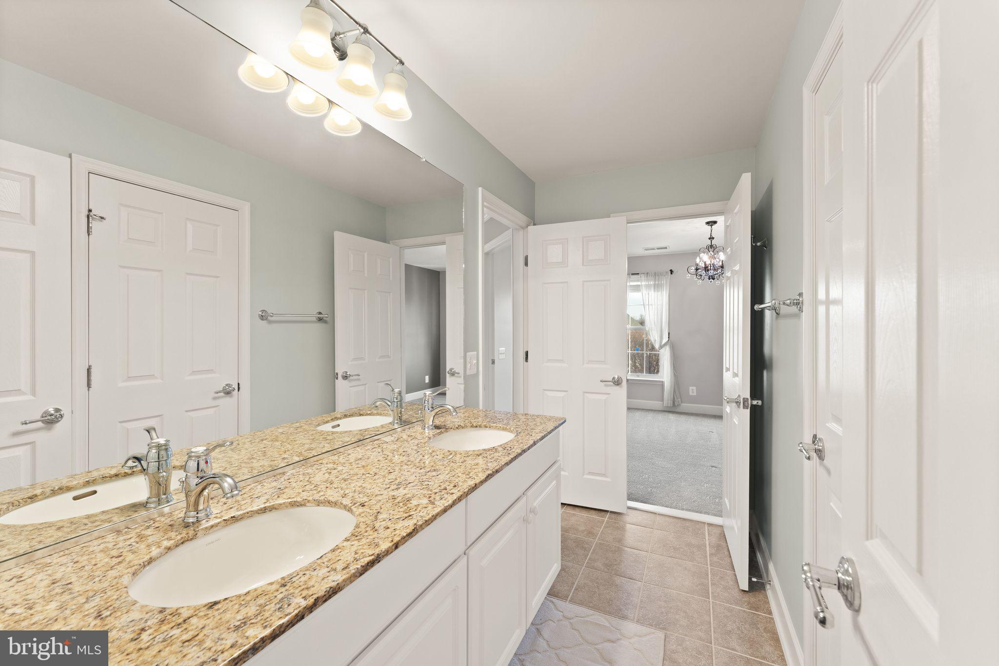 RED CEDAR - Residential