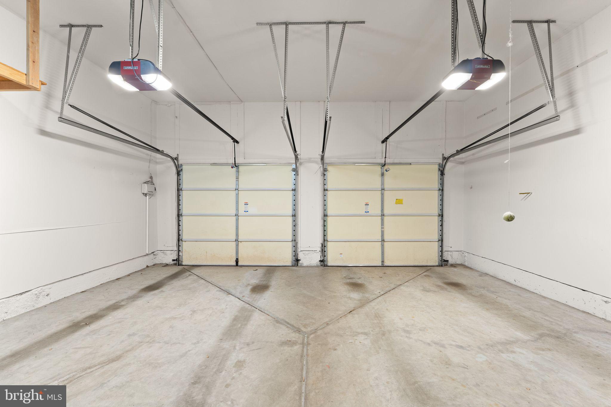 RED CEDAR - Residential