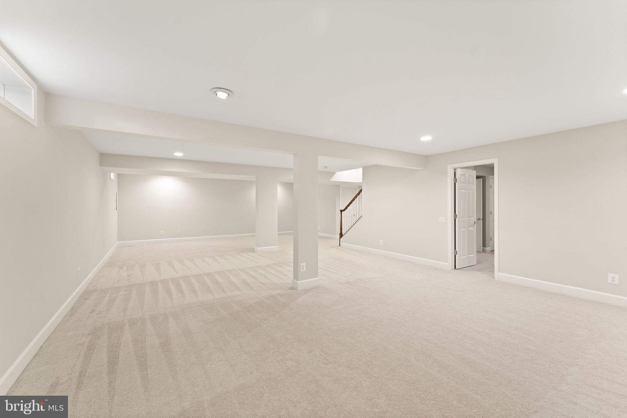 RED CEDAR - Residential