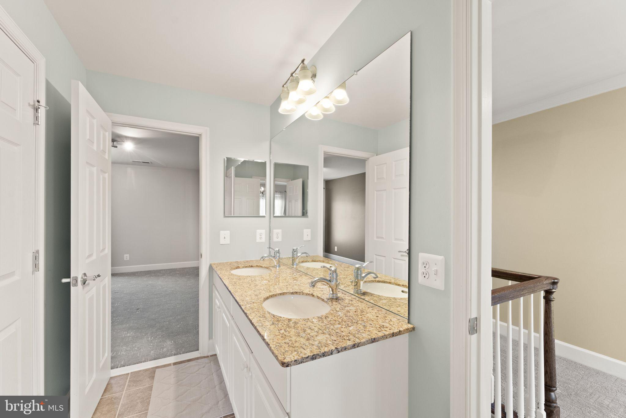 RED CEDAR - Residential