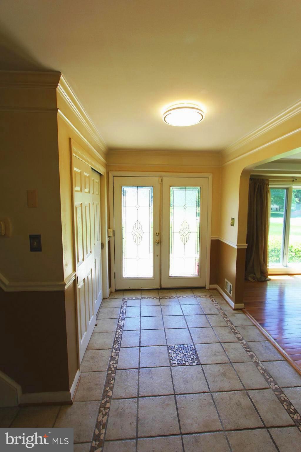 4035 RAVINE DRIVE