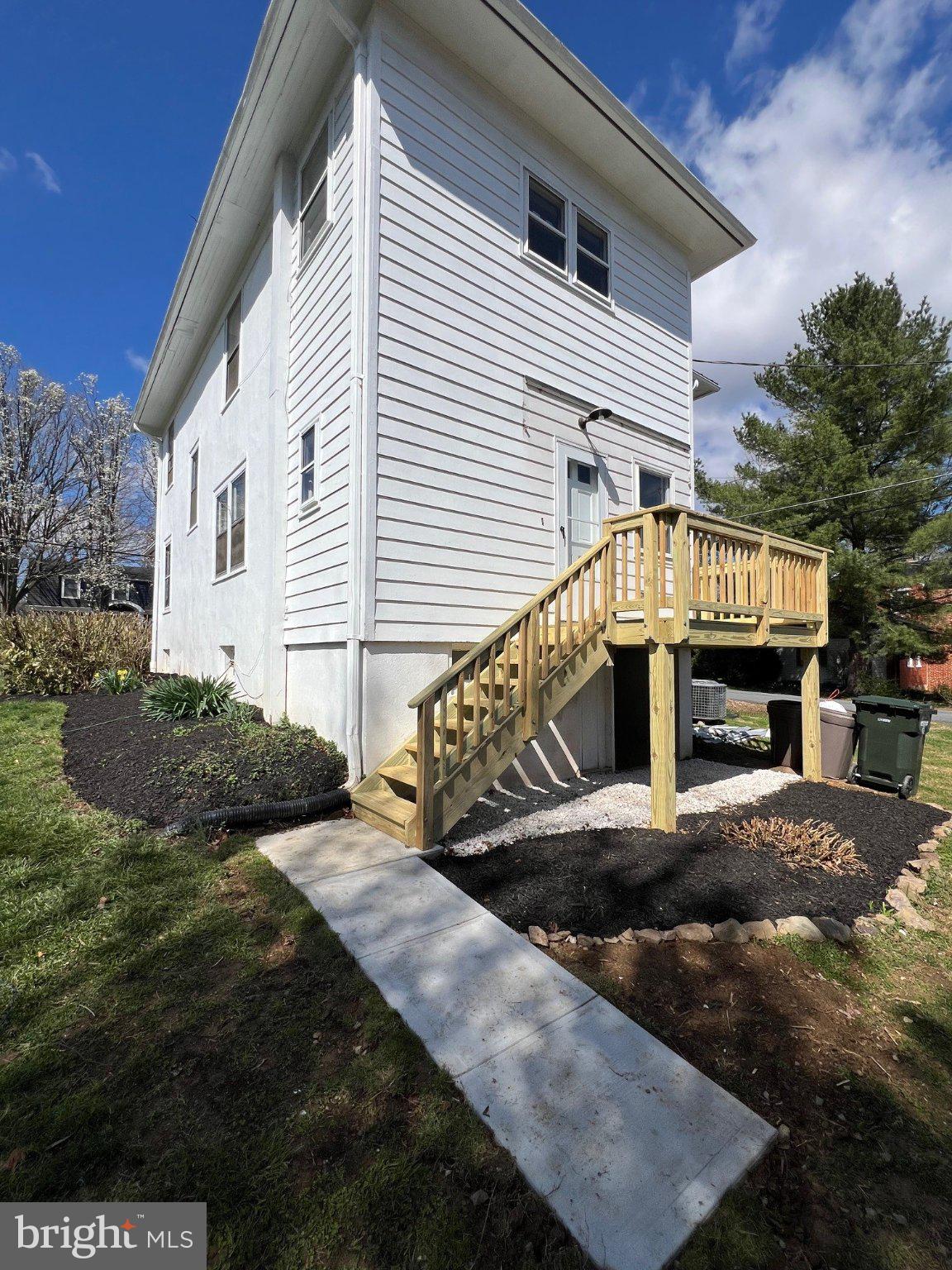 TOWN OF PURCELLVILLE - Residential