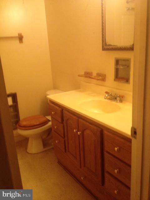 NEWPORT ESTATES - Residential