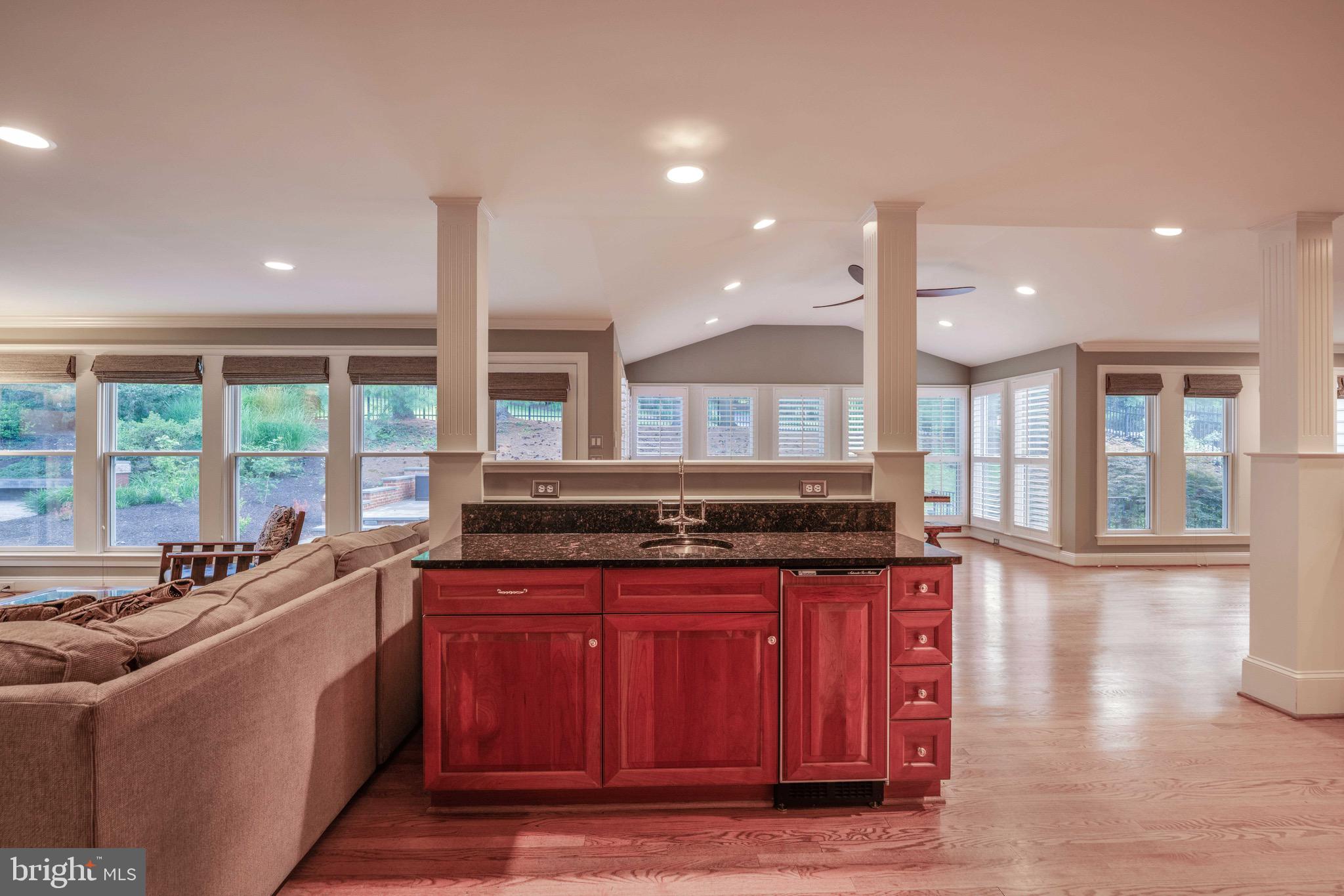 OVERLOOK - Residential