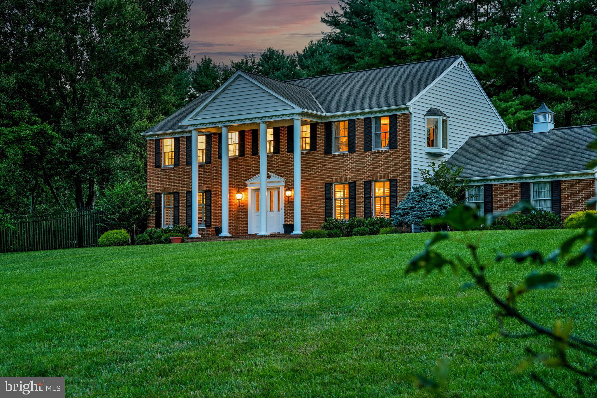 OVERLOOK - Residential