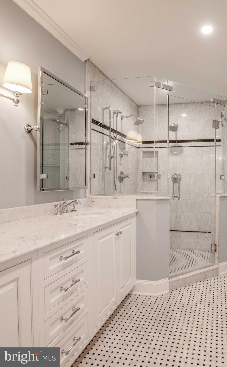 OVERLOOK - Residential