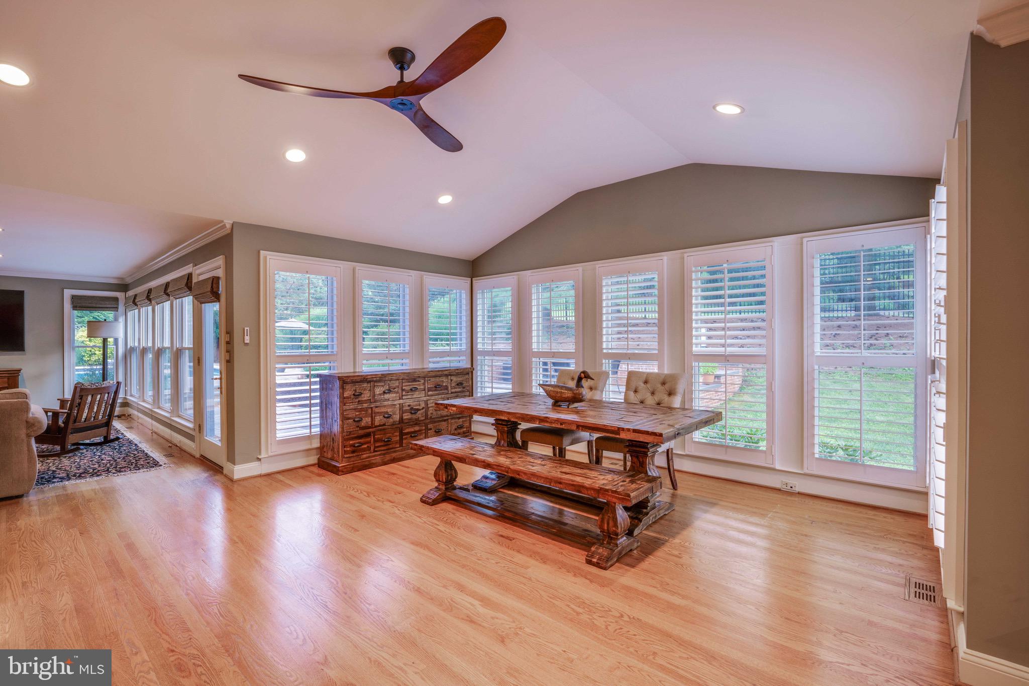 OVERLOOK - Residential