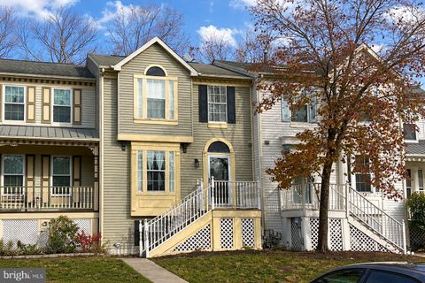 Townhouse For Sale - 8 Wagon Wheel Drive<br/> SICKLERVILLE, NJ 08081