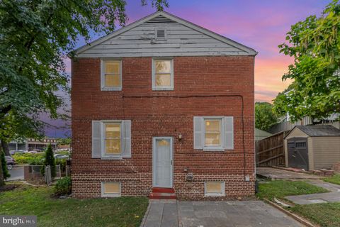 3729 S FOUR MILE RUN DRIVE ARLINGTON VA 22206