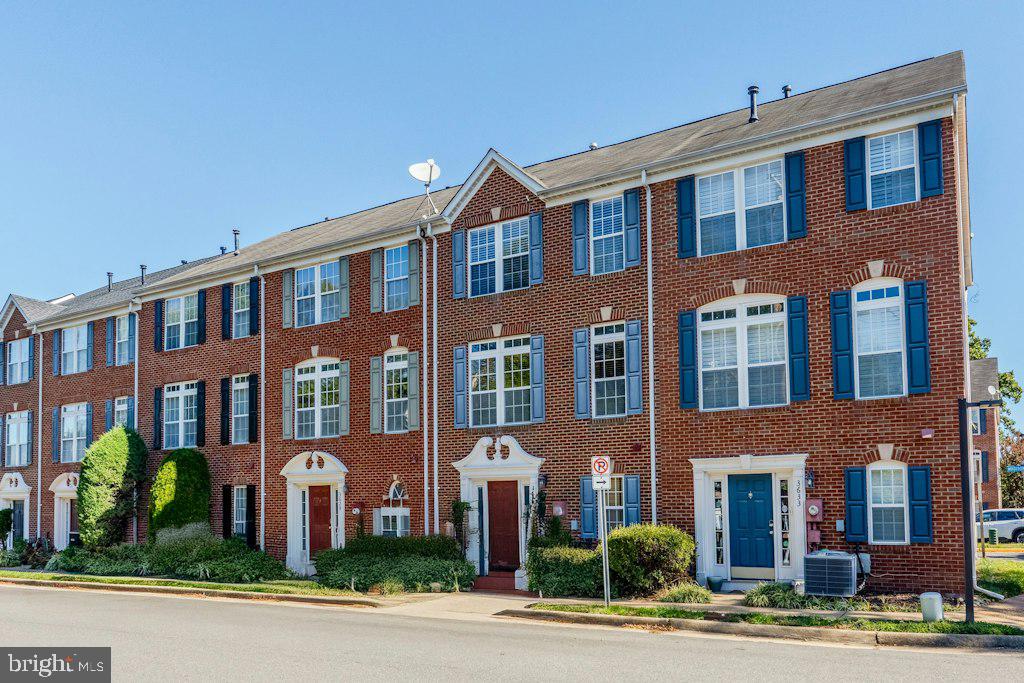 3631 MADISON LANE
