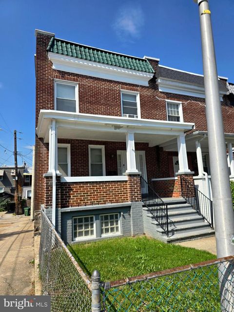 Townhouse For Sale - 816 Primson Avenue<br/> BALTIMORE, MD 21229