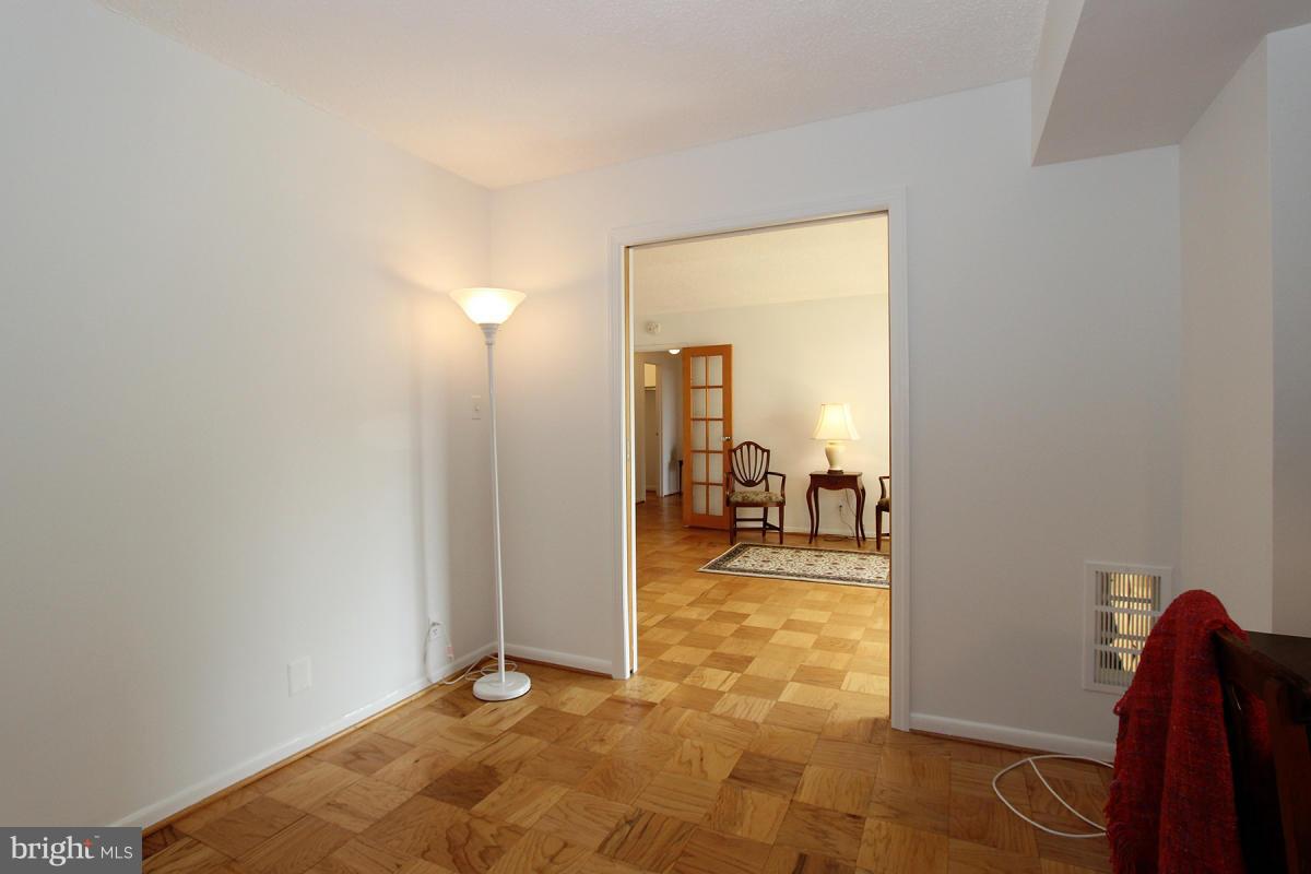 THE ELIZABETH - Residential