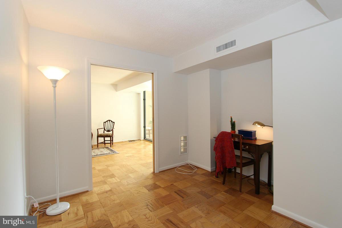 THE ELIZABETH - Residential