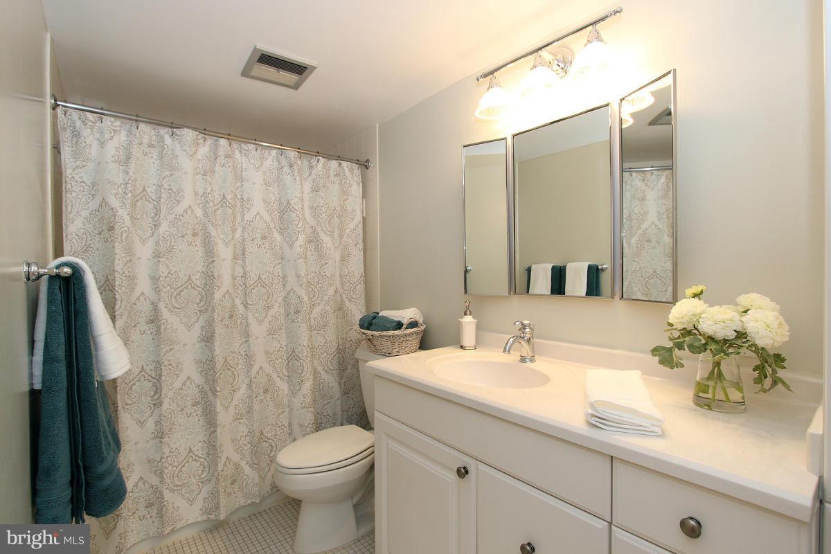 THE ELIZABETH - Residential