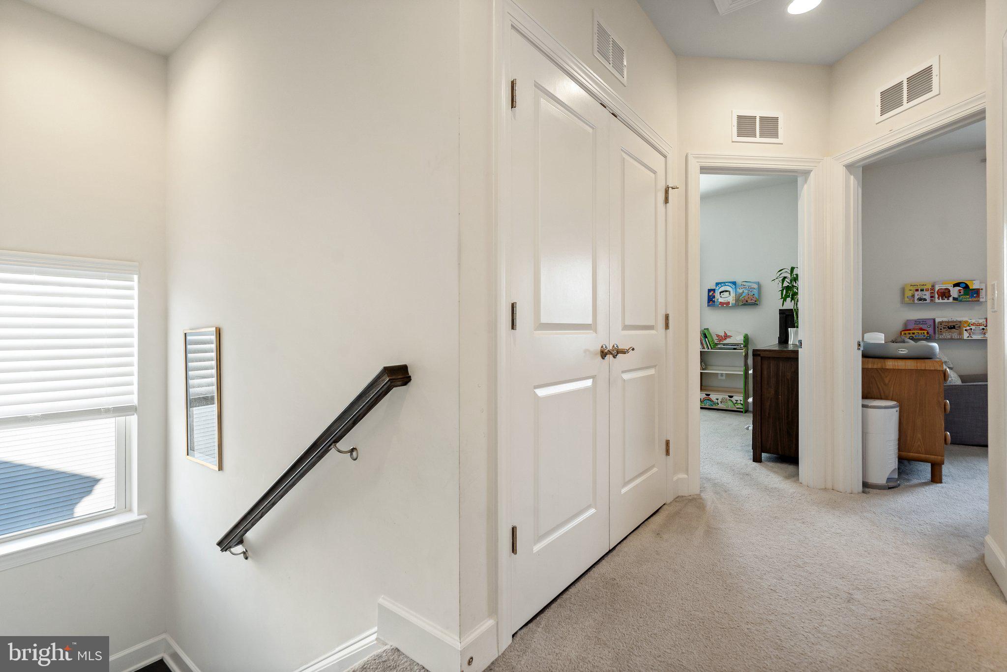 BRADLEY SQUARE - Residential