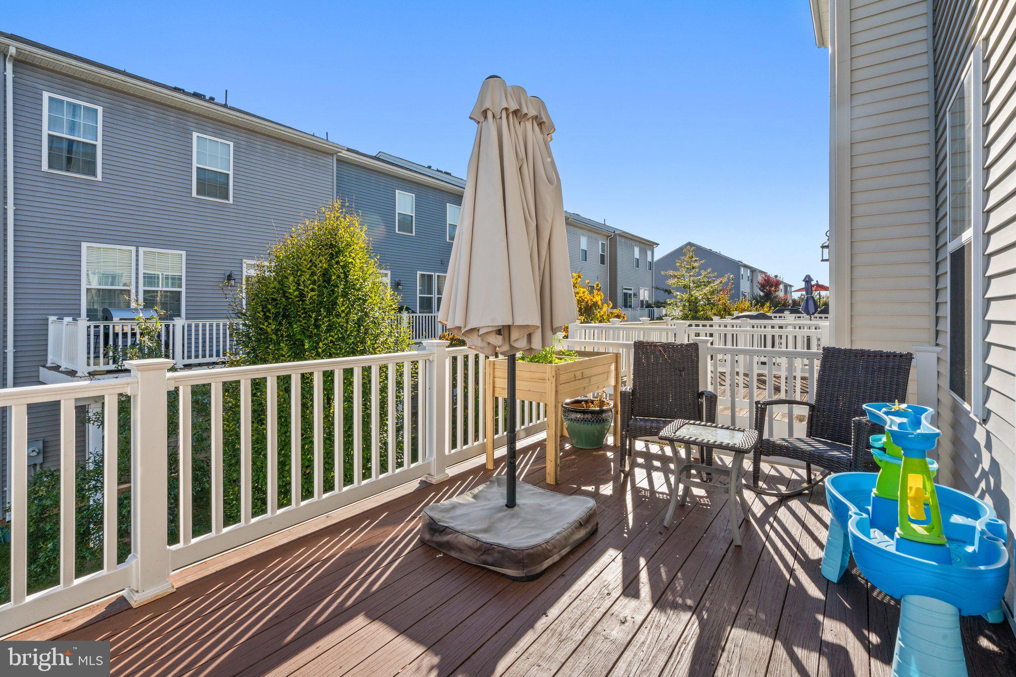 BRADLEY SQUARE - Residential