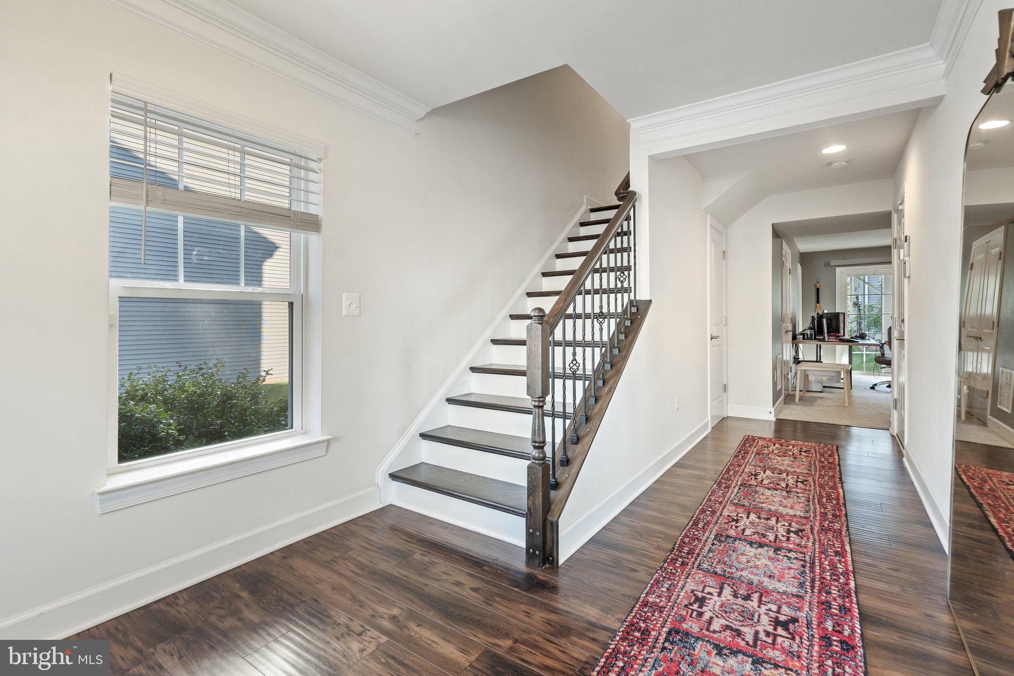 BRADLEY SQUARE - Residential