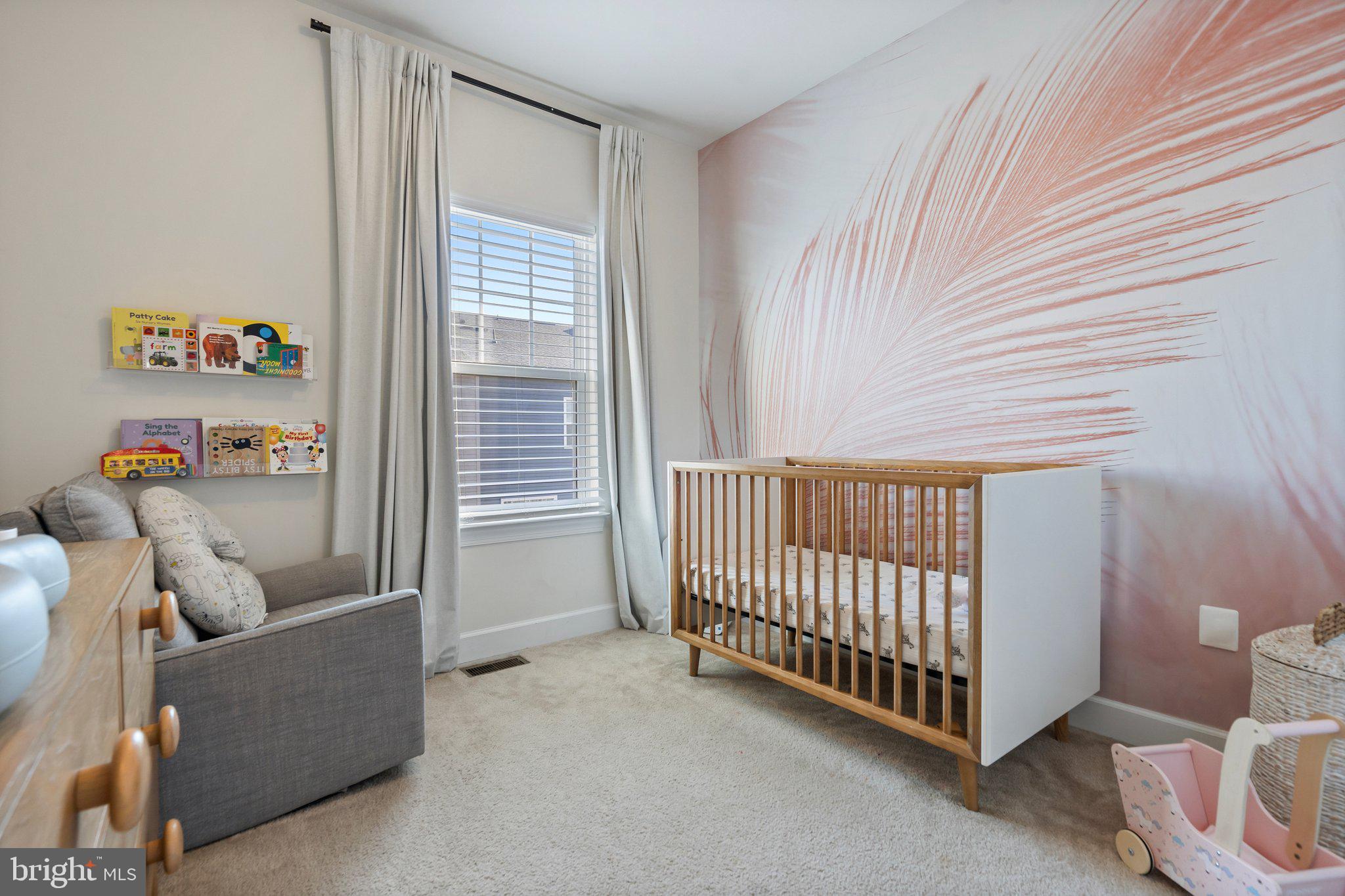 BRADLEY SQUARE - Residential