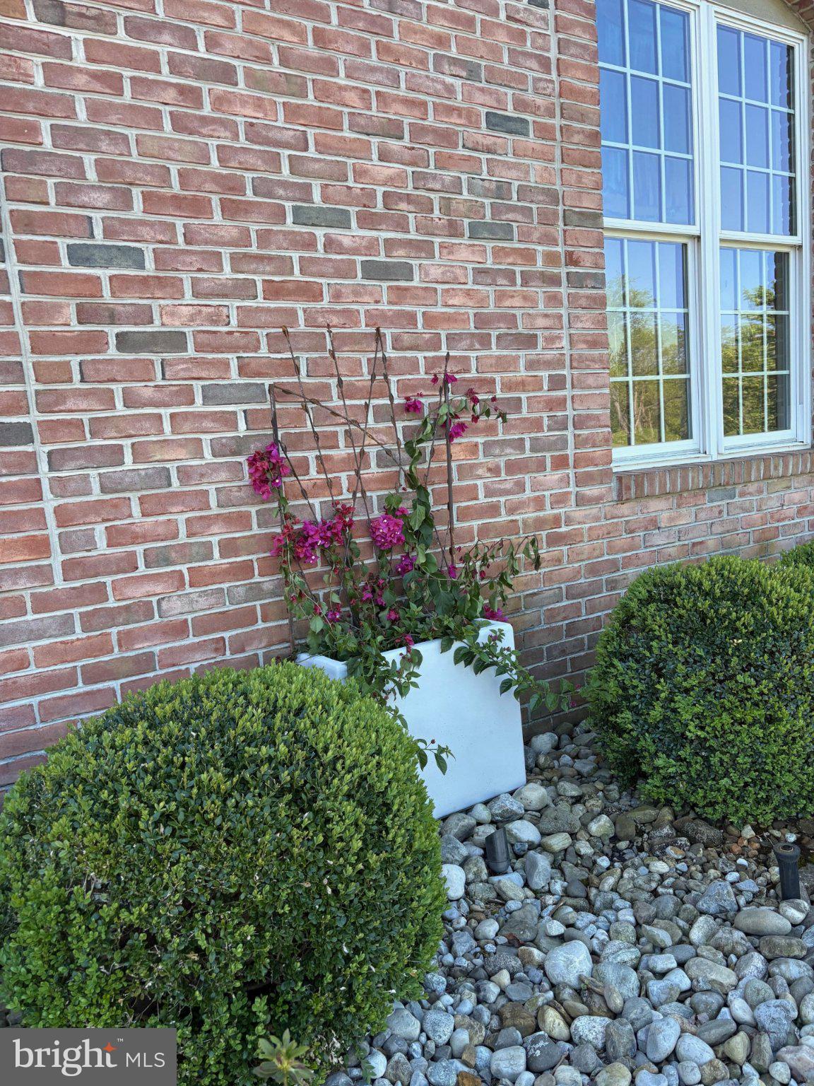 233 GLEN HAVEN COURT