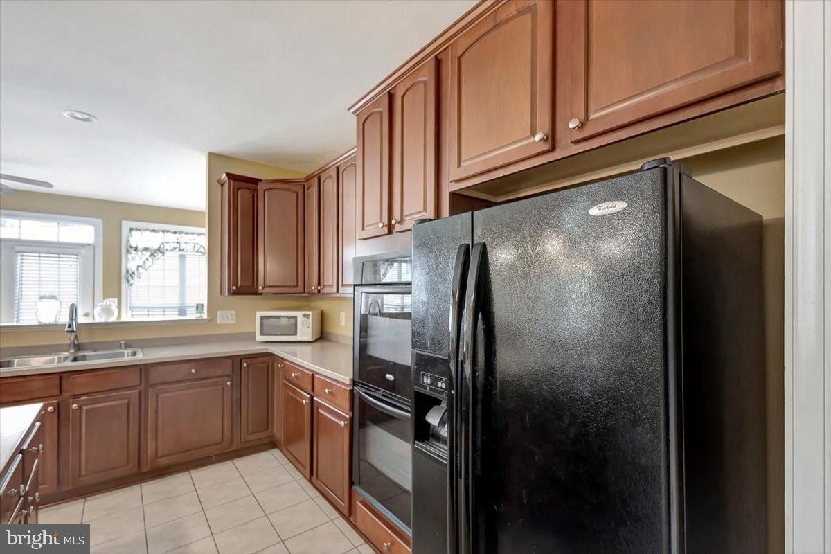 CEDAR LANE FARMS - Residential