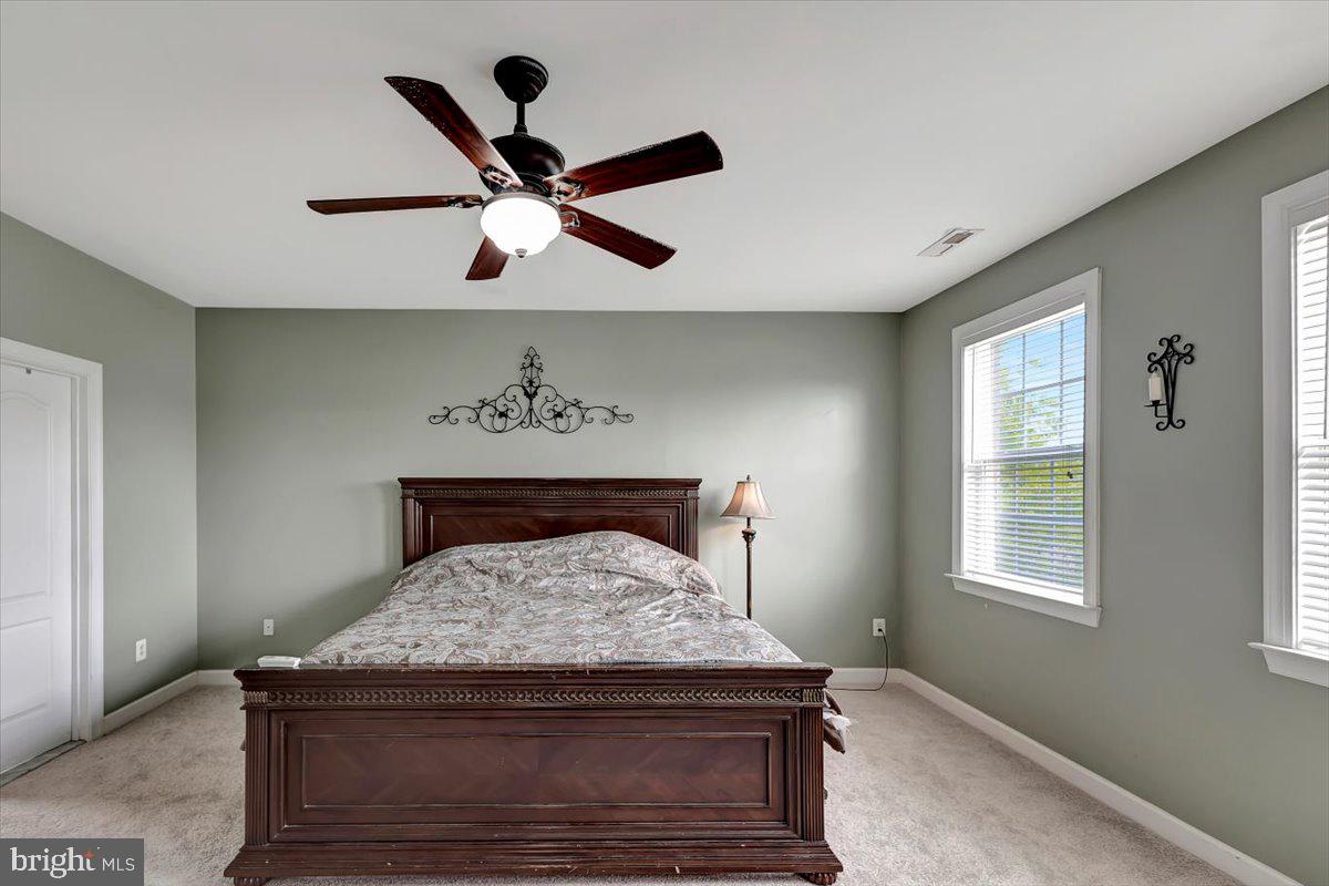 CEDAR LANE FARMS - Residential