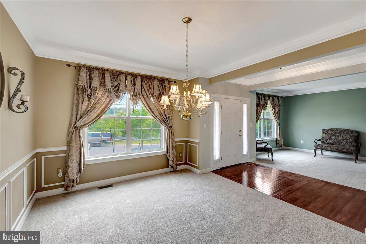 CEDAR LANE FARMS - Residential