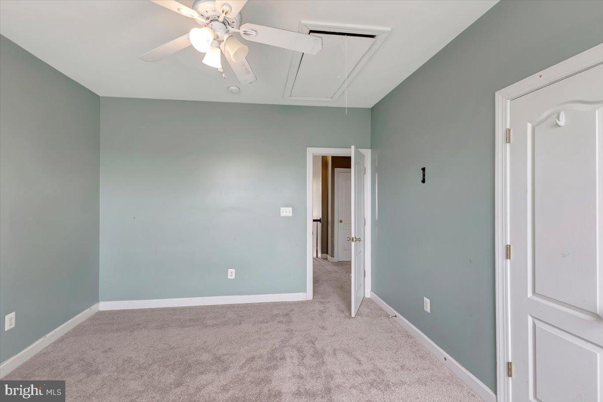 CEDAR LANE FARMS - Residential