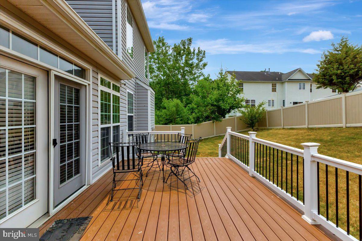 CEDAR LANE FARMS - Residential