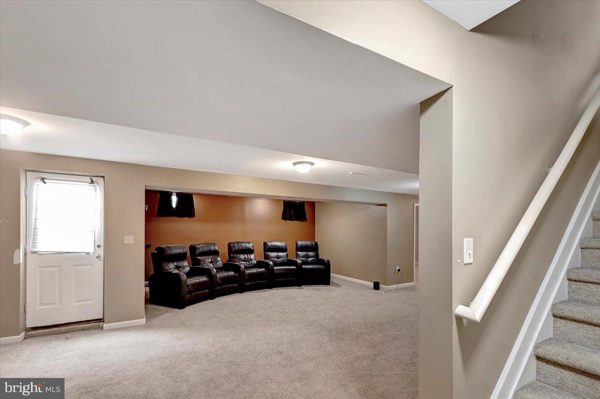 CEDAR LANE FARMS - Residential