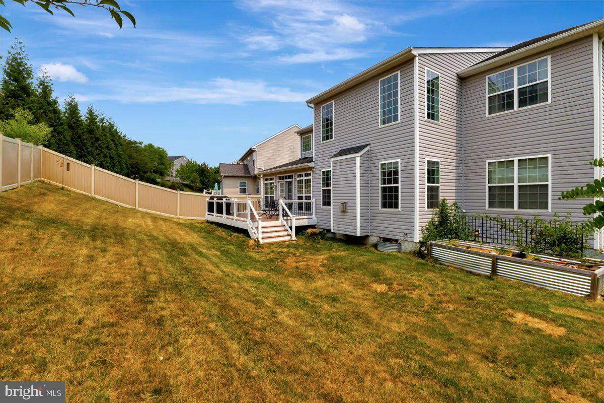 CEDAR LANE FARMS - Residential