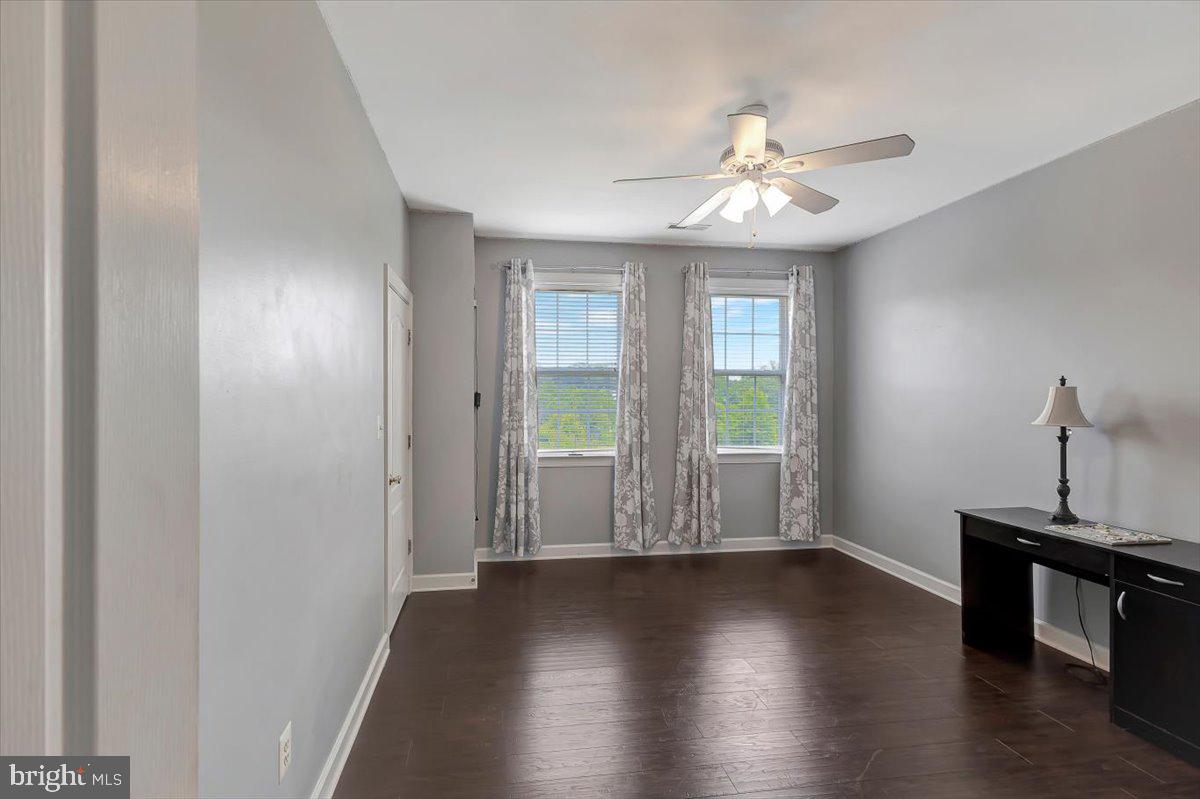 CEDAR LANE FARMS - Residential